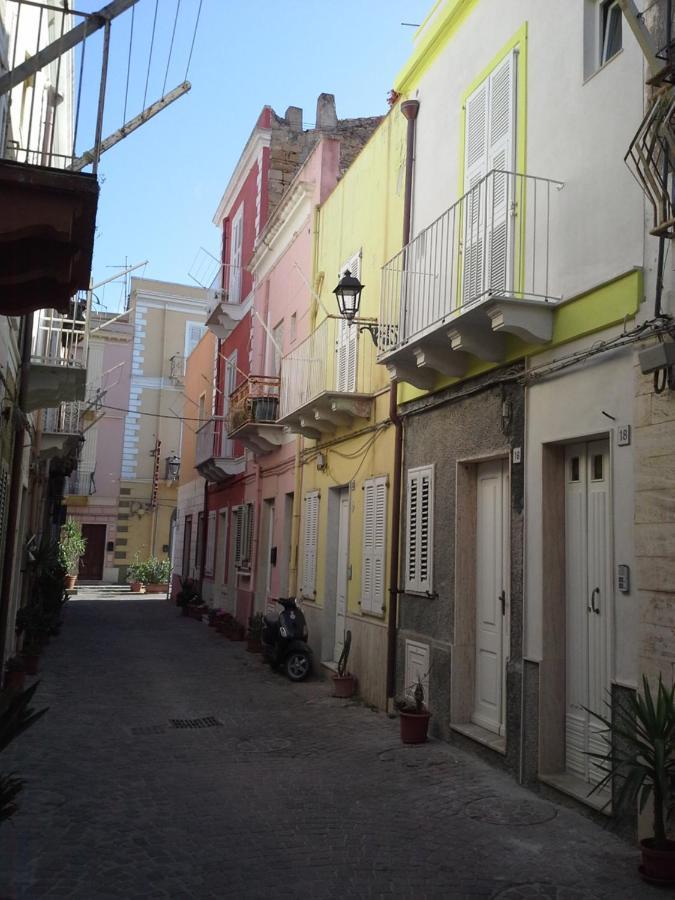 Mio & Tuyo Casa Vacanze Carloforte  Exterior photo